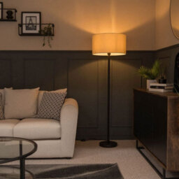 Valuelights Charles Black Floor Lamp With Cream Shade - thumbnail 4