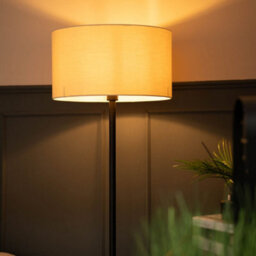 Valuelights Charles Black Floor Lamp With Cream Shade - thumbnail 6