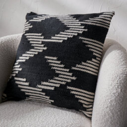 Pacific Lifestyle Indoor And Outdoor Black And White Chevron Pattern Scatter Cushion - thumbnail 1