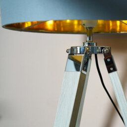 Valuelights Clipper Modern Light Wood And Chrome Tripod Table Lamp With Warm Grey Gold Drum Shade - thumbnail 3