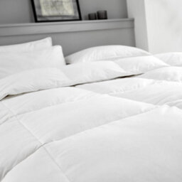 Gaveno Cavailia Luxury Hotel Quality Goose Feather & Down Single Size Duvet Extra Warm Deluxe Quilt 13.5 Tog - thumbnail 5