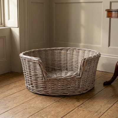 Madison & Mayfair Grey Wicker Finish Cat Bed Basket - image 1