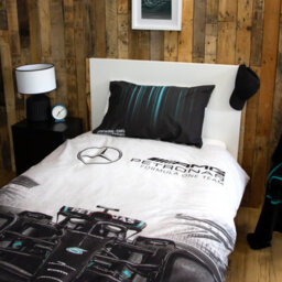 MERCEDES AMG PETRONAS Mercedes Skyline Single Polycotton Duvet Cover And Pillowcase Set - thumbnail 5