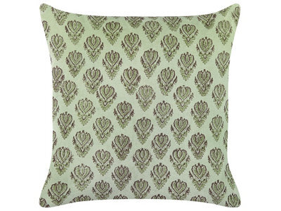 Beliani Throw Cushion Rungia Velvet 45 X 45 Cm Green Floral Pattern - image 1