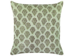 Beliani Throw Cushion Rungia Velvet 45 X 45 Cm Green Floral Pattern