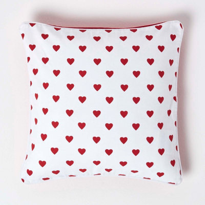 Homescapes Cotton Red Hearts Cushion Cover, 45 X 45 Cm - image 1