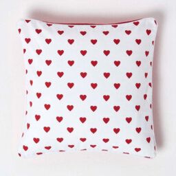 Homescapes Cotton Red Hearts Cushion Cover, 45 X 45 Cm - thumbnail 1