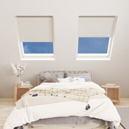 Bloc Blinds White Blackout Blind For Velux Roof Window Size   Fk06, White Frames - thumbnail 2