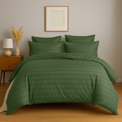 Aspire Homeware Olive Green Duvet Cover Set, Reversible Modern Bedding Set, Super King (L)220Cm X (W)260Cm - image 1