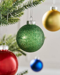 Werchristmas Set Of 24 6 Cm Multicolour Glass Christmas Tree Baubles - thumbnail 4