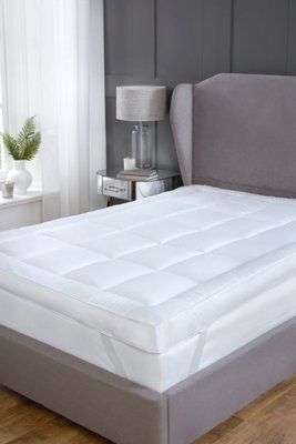 Rapport Home Double Luxury Microfibre Mattress Topper - image 1