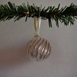 B4E Set Of 4 Pink And Silver Christmas Baubles For Christmas Tree Decorations 18X18X9Cm - thumbnail 6
