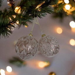B4E Set Of 4 Pink And Silver Christmas Baubles For Christmas Tree Decorations 18X18X9Cm - thumbnail 2