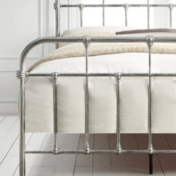 OAT Home Camden Distressed Silver Steel Effect Victorian Hospital Metal King Size Bed Frame - thumbnail 6