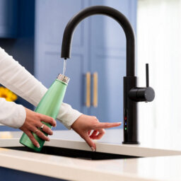Aquataps Aquatap Fizz 5-In-1 Boiling Water Tap & Sparkling Water Tap C-Shape Matt Black - thumbnail 3
