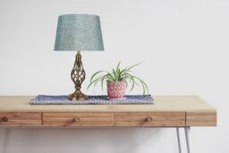Lighting Supermarket Queenswood Traditional Barley Twist Table Lamp With Blue Gold Linen Shade - Antique Brass - thumbnail 3