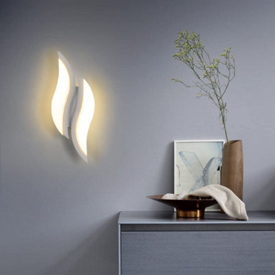 Pheashine Acrylic 12W 2300Lm 3000K Warm White Modern Led Interior Wall Light - image 1