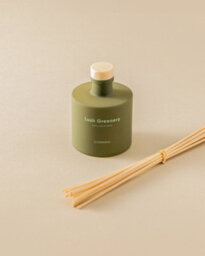 Cosmic Home Fragrance Reed Diffusor 100 Ml, Long Lasting Floral Scent, Jasmine, Tuberose And Vanilla, Essentials Collection - thumbnail 2
