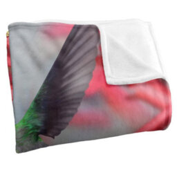Royce Mcclure Silky Hummingbird Supersoft Blanket Multicoloured (152Cm X 127Cm) - thumbnail 3