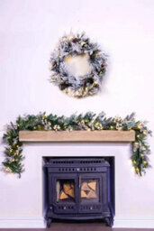 Christmas Tree World 180Cm Pre-Lit Frosted Decorated Pe Pine Garland With White Berries