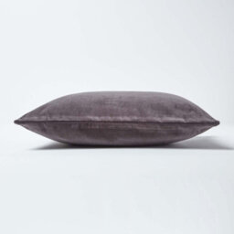 Homescapes Dark Grey Velvet Rectangular Cushion Cover, 30 X 50 Cm - thumbnail 2