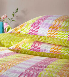 Furn. Neola Abstract Striped Reversible Duvet Cover Set, Double, Pink - thumbnail 4
