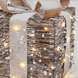 Urbn-Living Urbnliving Set Of 3 Light Up Christmas Present Rattan Led Parcel Box Gift Tree Decorations - thumbnail 4