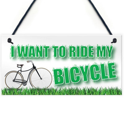 Red Ocean Queen Novelty Bicycle - image 1