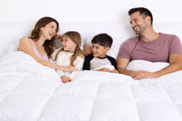 ARLinens Duck Feather & Down Duvet Quilt 13.5 Tog Warm Cozy Extra Filled Hotel Quality Anti Allergic Duvet - thumbnail 7