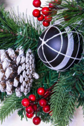 Christmas Tree World 50Cm Decorated Mixed Pine Wreath With Red Green & Black Baubles - thumbnail 6