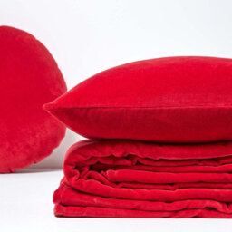 Homescapes Red Velvet Quilted Throw, 150 X 200 Cm - thumbnail 5