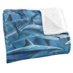 Royce Mcclure Attack Silky Great White Shark Supersoft Blanket Blue/grey (152Cm X 127Cm) - thumbnail 3
