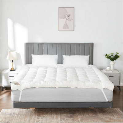 "Gaveno Cavailia Hotel Quality Mattress Topper Single Bed 10Cm, Fluffy Quilted Mattress Toppers Elasticated Corner Straps, 4"" Inches - 90 X 190 Cm" - image 1