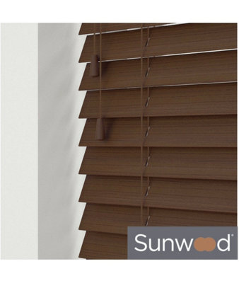 190Cm Chocolate Faux Wood Venetian With Strings 120Cm Drop