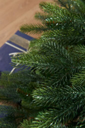 WeRChristmas Regent Pine Mixed Tip Christmas Tree, 7 Ft - thumbnail 5
