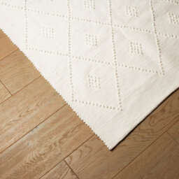 Proheeder Handmade Recycled Cotton Area Rug - White Diamond (140 X 70Cm) - thumbnail 3