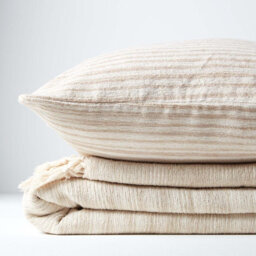Homescapes Cotton Chenille Tie Dye Beige Cushion Cover, 45 X 45 Cm - thumbnail 5