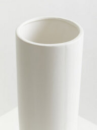 Orsina Lightweight Ceramic Design White Vase, Spacious Flower Ceramic Vase, Sleek And Sturdy Vase For Flowers - thumbnail 5