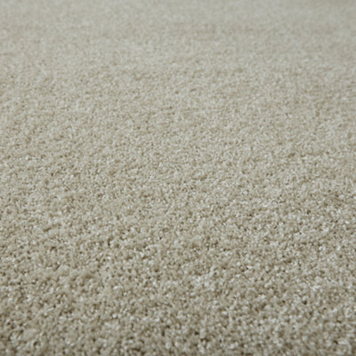 Underfoot Super Soft Saxony Carpet 18mm Deep Pile Luxury Bedroom Lounge Stairs Carpet (Silver Moon) - image 1