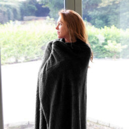 Snug Rug Blanket Luxury Sherpa Fleece Sofa Tv Throw Gift Blankets 127X178Cm - Black - thumbnail 3