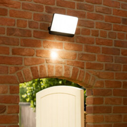 CGC Lighting Cgc Parry 15W Led Outdoor Security Floodlight Black Body With Full Front White Opal Diffuser 1300Lm 4000K - thumbnail 6