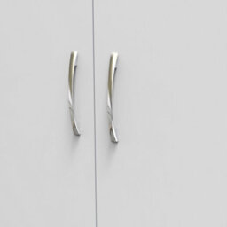 Hampshire Wide 2 Drawer Double Wardrobe In White Matt (Ready Assembled) - thumbnail 4