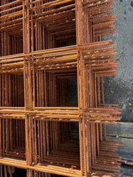 1 Sheet - Standard Size A142 Steel Reinforcement Mesh 2400mm X 1200mm Sheet - thumbnail 2