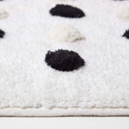 Homescapes Black And White 100% Cotton Bath Mat Tufted Polka Dot Design, 50 X 80 Cm - thumbnail 3