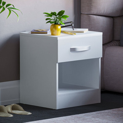 Lassic Vida Designs Hulio White 1 Drawer Bedside Cabinet (H)470mm (W)400mm (D)360mm - image 1