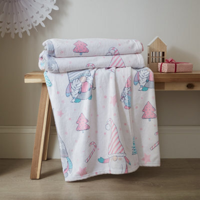 Catherine Lansfield Christmas Gnomes Fleece Cosy Blanket Throw Pink - image 1
