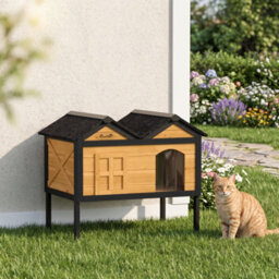 Pawhut Outdoor Wooden Cat House, Insulated Cat Shelter, Raised Base - thumbnail 2