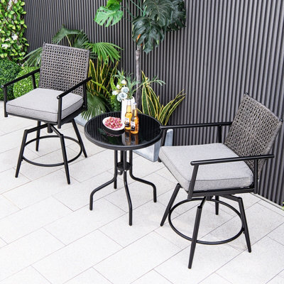 Costway Patio Swivel Bar Stools Set Of 2 Outdoor Counter Height Bar Chairs With Pe Rattan Back