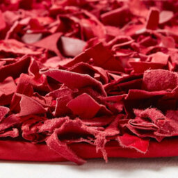 Homescapes Dallas Leather Shaggy Rug Red, 150 Cm Round - thumbnail 4