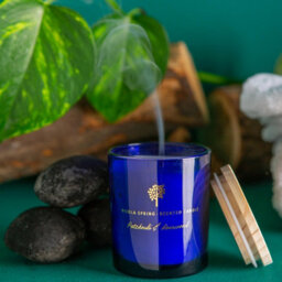 Nicola Spring Patchouli & Rosewood Scented Candle 130G 21H Natural Single Wick Soy Wax Aromatherapy Candle Home Fragrance - thumbnail 5